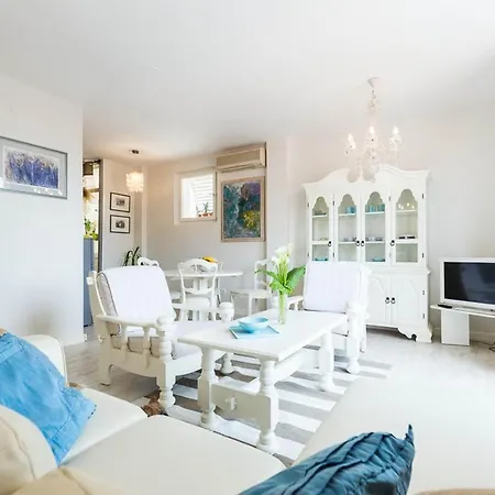 Apartment Azzurro 4 Stars Zadar